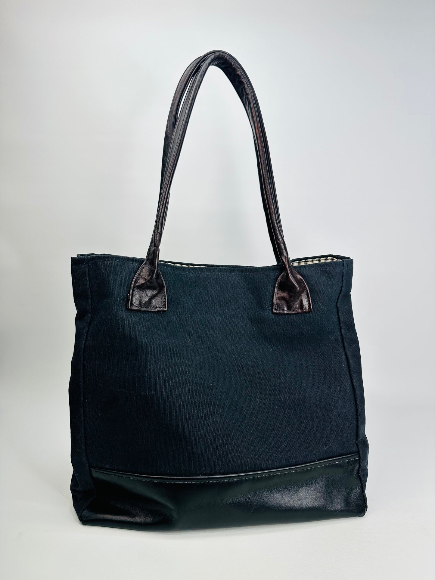 Waxed Canvas Tote Black